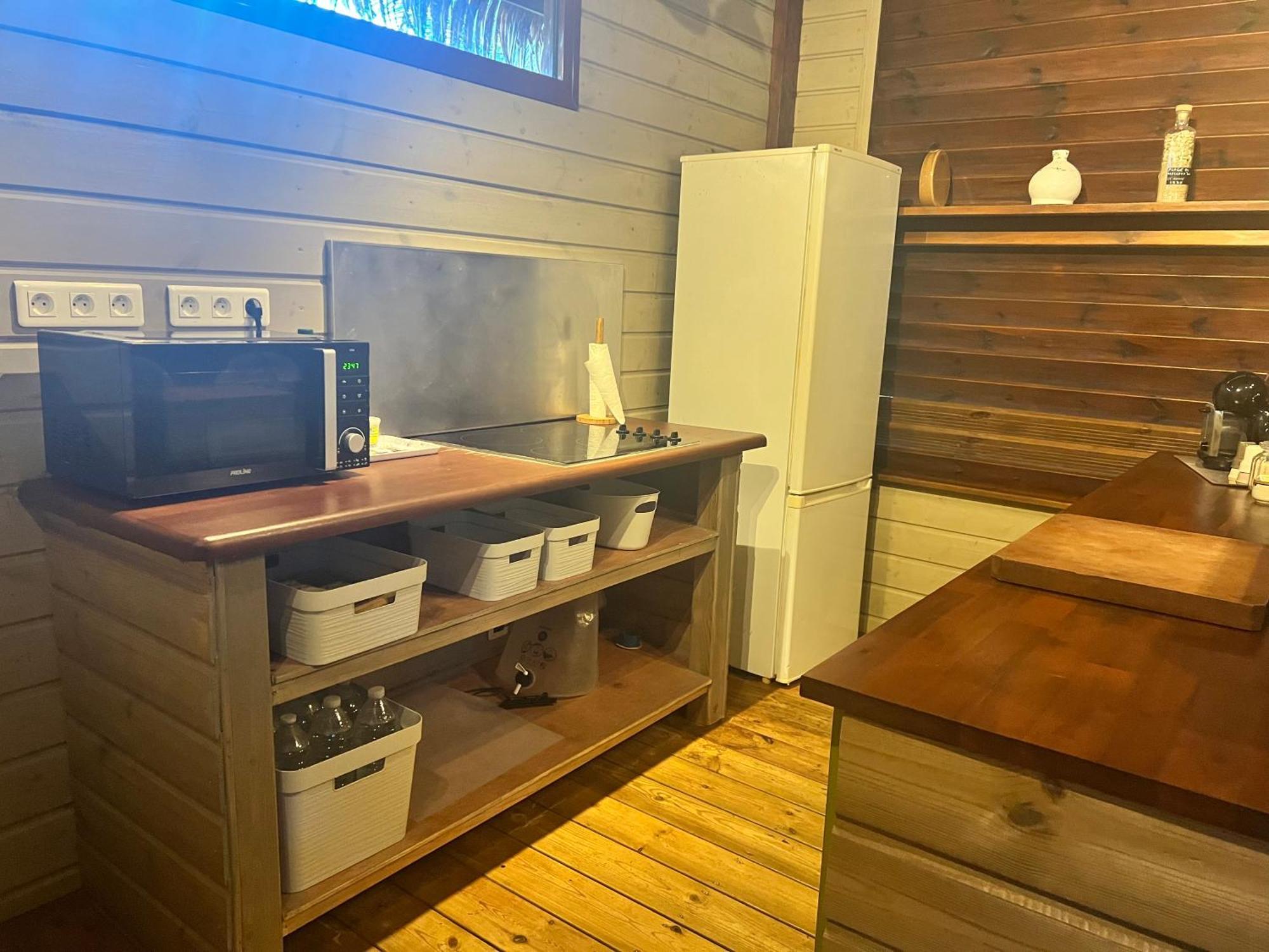 Eden Chalet, Spa Privatif Les Abymes Luaran gambar